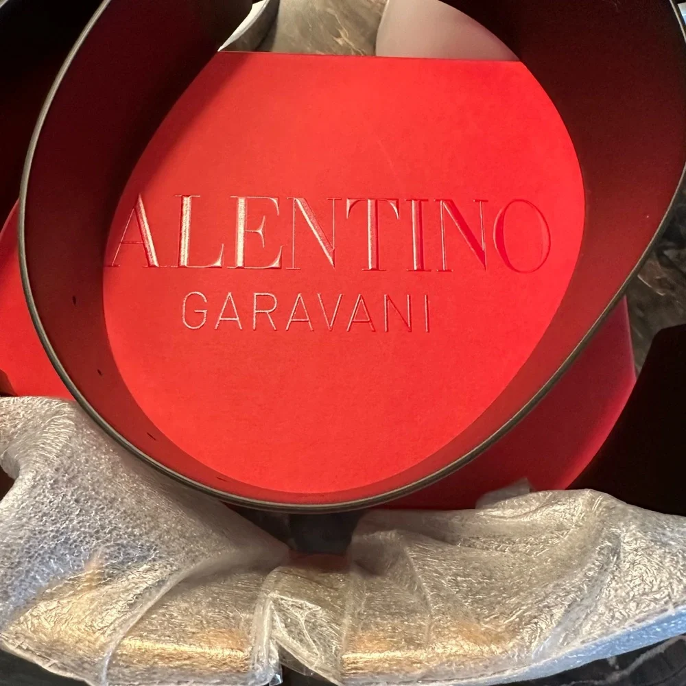 Valentino Reversible Logo Slide Buckle leather Belt - Picture 7 of 12